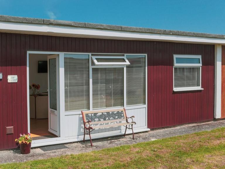 Hi-de-hi 111 Chalet